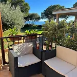 Casa vacanze Porto Corallo Vista Mare