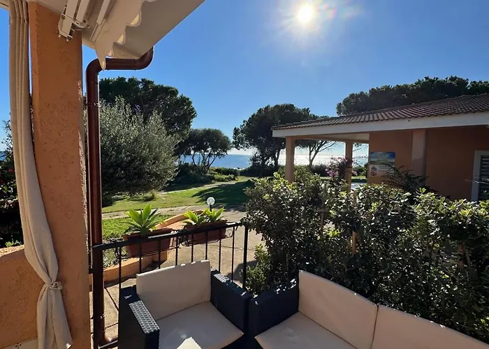 Hébergement de vacances Porto Corallo Vista Mare *